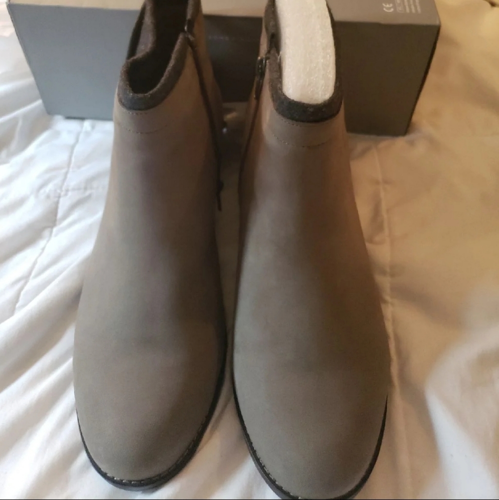 Vionic joslyn booties